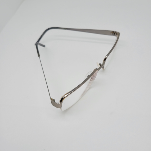 Gucci Glasses 👓 - Picture 7 of 10